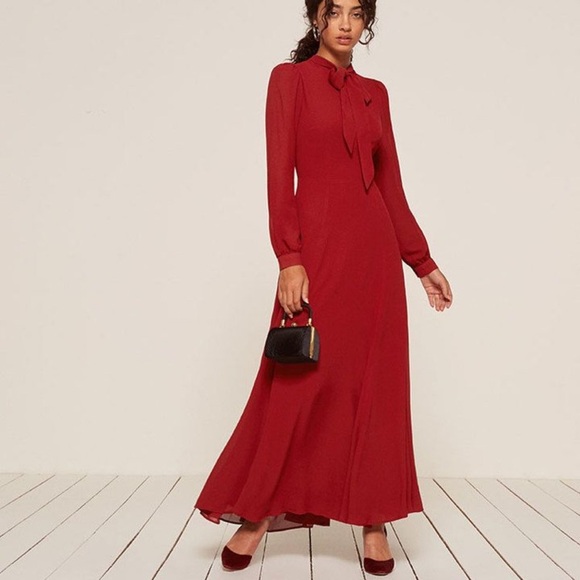 Reformation Dresses & Skirts - Reformation Scarlet Long-Sleeve Dress